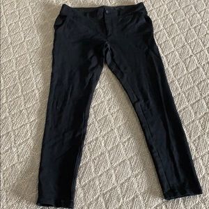 Banana Republic black skinny pant